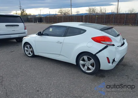 2013 Hyundai Veloster Base W/Gray z USA, uszkodzony, nr VIN KMHTC6AD9DU117398